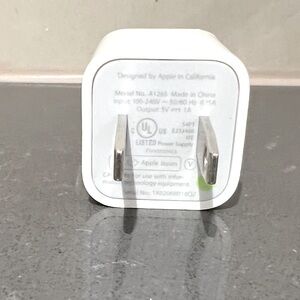 Apple USB Power Adapter Wall Charger Model A1265
